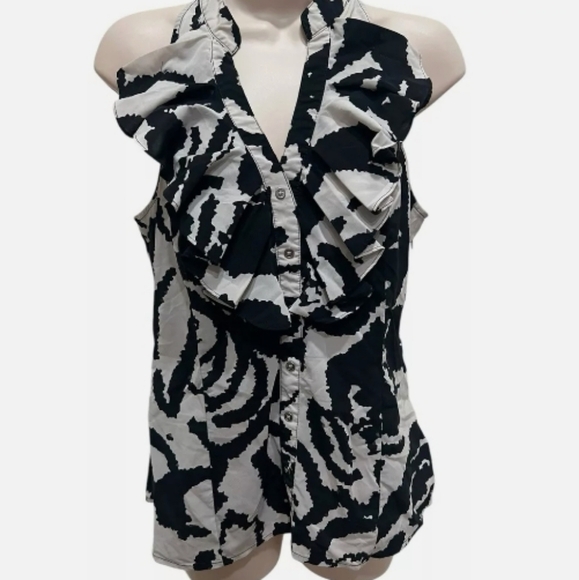 🌺Express Black and White Ruffled Sleeveless Blouse - Picture 7 of 11